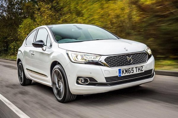 Френският луксозен кросоувър с двигател 1.2 Puretech 130 харчи 5,6 литра гориво на 100 км. Трябва обаче да се обърне внимание на това, че доста хора се оплакват от не много качествения интериор.