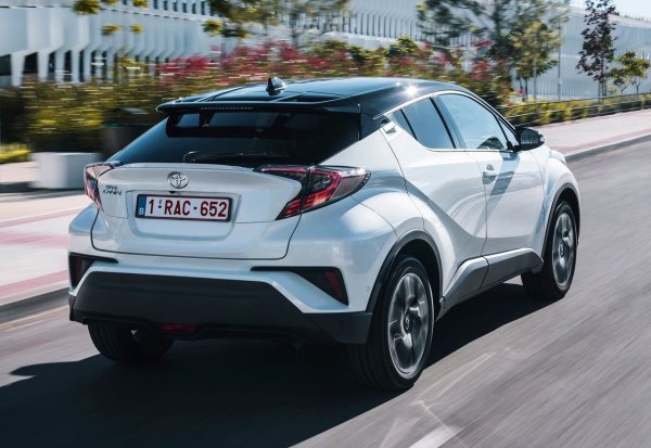 Основни оплаквания:

прегряване на вариатора по време на активно шофиране;

вибрации и дръпвания по време на ускорение;

скъпи ремонти на трансмисията, които удрят сериозно по джоба на собственика.
