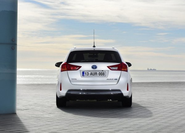 Auris Touring Sports 