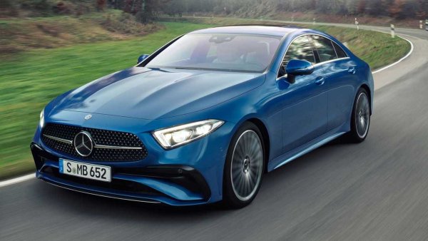 Друга жертва на продължаващото опростяване на продуктовата гама на Mercedes-Benz е CLS. Версията Shooting Brake вече е премахната от гамата, като самата тя официално ще бъде изпратена в историята през август.