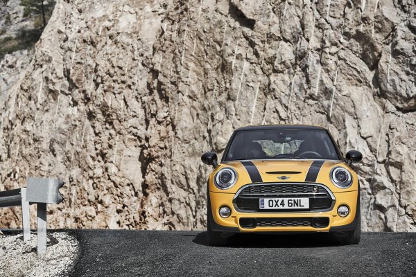 Новото MINI