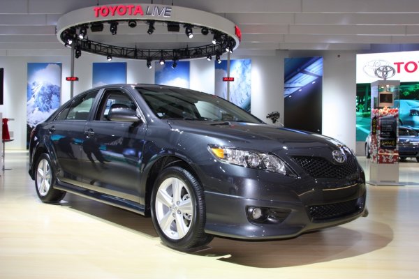 Toyota Camry 2010 / Детройт 2009