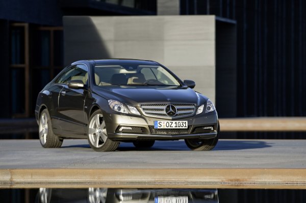 Mercedes-Benz E-Class Coupe 2010