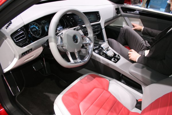 Женева 2012 / VW Cross Coupe