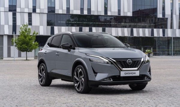 Между значимите марки на българския пазар именно Nissan има най-голям ръст спрямо миналата година - цели 163%. Връщането на X-Trail на българския пазар след известно отсъствие допринася за това, както и постепенното възстановяване от шока при смяната на генералния дистрибутор в страната. Но реално продаваемата гама е сведена само до три модела. 

Най-продавани модели: 
Nissan Qashqai - 322
Nissan X-Trail - 149
Nissan Juke - 60
Nissan Leaf - 4
