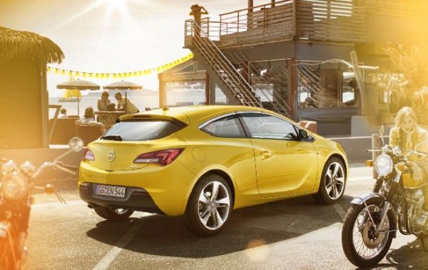 Opel Astra GTC