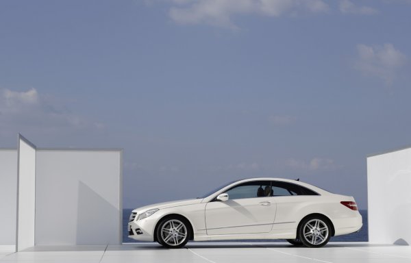Mercedes-Benz E-Class Coupe 2010