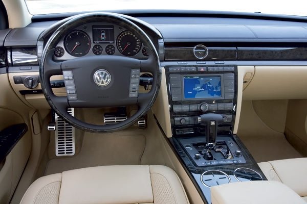 VW Phaeton (facelift 2007)