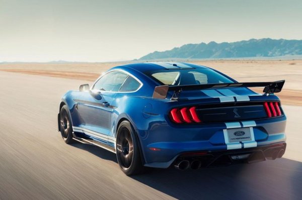 Ford Mustang Shelby GT500 