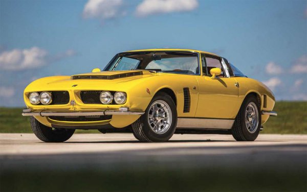 Много рядък спортен автомобил, съчетаващ италиански стил с американски мускули. Произведени са 491 бройки от Iso Grifos, оборудвани с различни V8 двигатели на Chevrolet. Първоначално моделът получава 5,4-литров мотор, а по-късно &ndash; 7,0-литров.