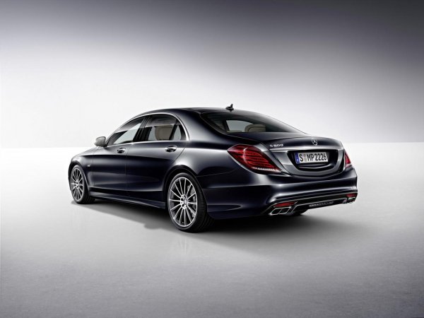 Mercedes S600 