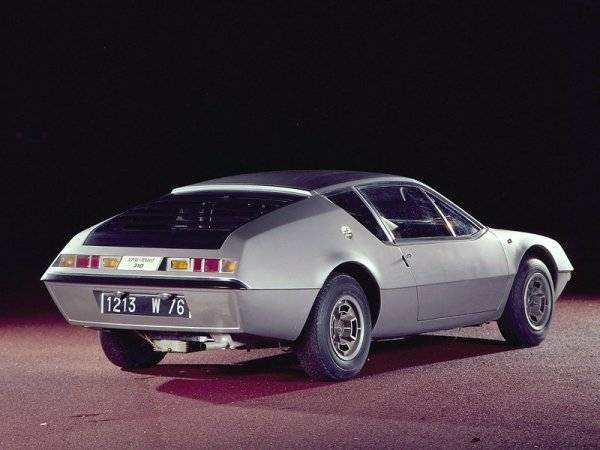 110 години Renault