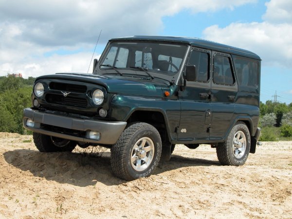 UAZ Hunter 