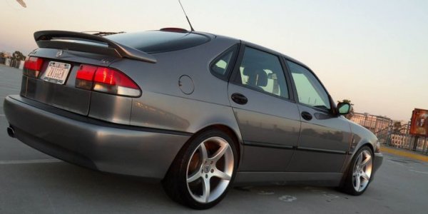 Колата разполага с 2,3-литров турбо-мотор, чиято мощност с няколко малки промени може да бъде увеличена зо 290 конски сили. Най-честите промени са монтирането на нов разпределен вал, както и и да увеличат скоростта на инжекторите на гориво.
