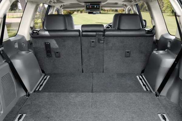 Toyota Land Cruiser 2010
