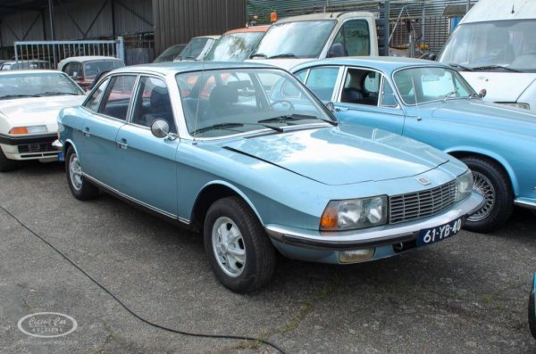 Година: 1976
Още една отдавна изчезнала марка, оставила обаче трайна следа върху развитието на автомобилната индустрия. Ro80, произвеждана от NSU Motorenwerke от 1967 до 1977, е първият относително масов автомобил с ванкелов, или роторен двигател. Агрегатът, изобретен от Феликс Ванкел, предлага компактен обем и високо съотношение мощност/въртящ момент. С по-малко от литър работен обем, моторът в Ro80 развива 113 конски сили, и 180 км/ч максимална скорост. Дизайнът също е забележителен и носи на модела титлата "Европейски автомобил на годината" за 1968. Но ванкеловият двигател изисква честа и скъпа поддръжка, и в крайна сметка NSU се отказва от този модел, а влошеното й финансово състояние я прави лесна плячка за Audi. 
