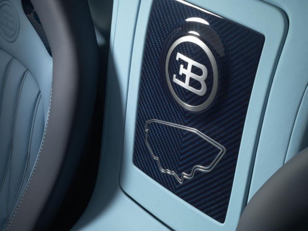 Bugatti Veyron Grand Sport Vitesse Legend Jean-Pierre Wimille