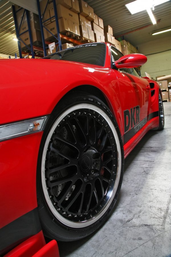 Porsche 911 Turbo с тунинг от DKR