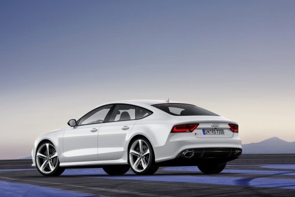  Audi RS7 Sportback