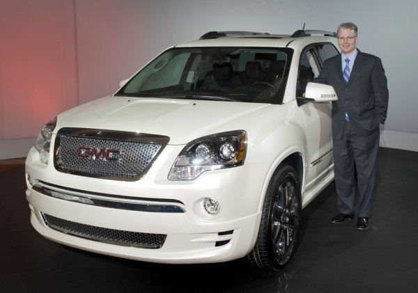 GMC Acadia Denali 2011
