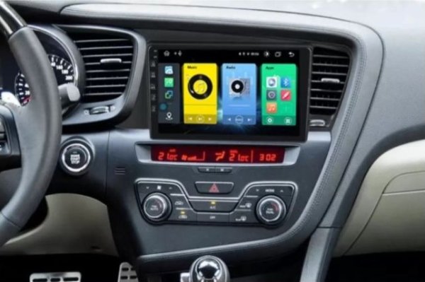 Проблемите могат да бъдат най-различни. При масовите моделите, например, мултимедийните системи са появиха едва през последните 5-6 години. Преди това много шофьори поставяха евтини устройства на своите коли, като правилната им работа зависи основно от уменията на този, които ги е монтирал. А това след няколко години на употребя може да се окаже сериозен проблем. Още повече, че старите устройства вече са морално остарели и не не поддържат много съвременни функции. Същото е като при смартфон от преди десетина години.