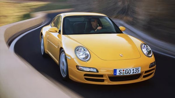 Години на производство - 2005–2012

Двигател – 3,6-литров боксер с 6 цилиндъра

Мощност – 330-350 к.с.
