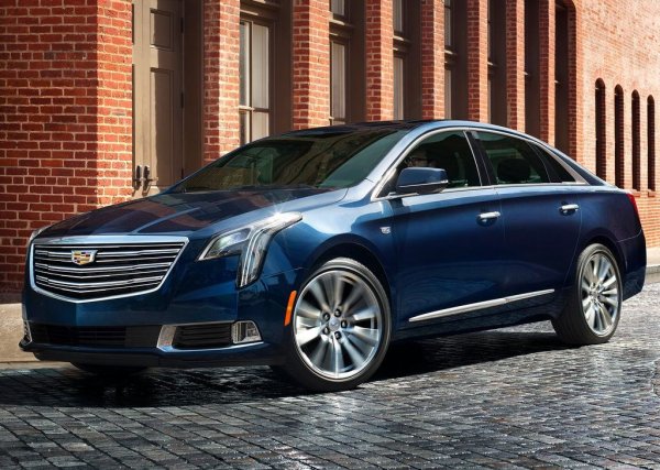 Cadillac XTS - поевтиняване с 54,5%
