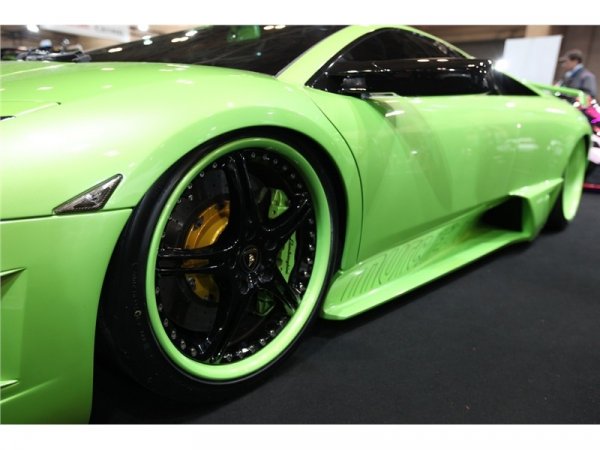 Lamborghini Murcielago LP640 / LB Performance LP640