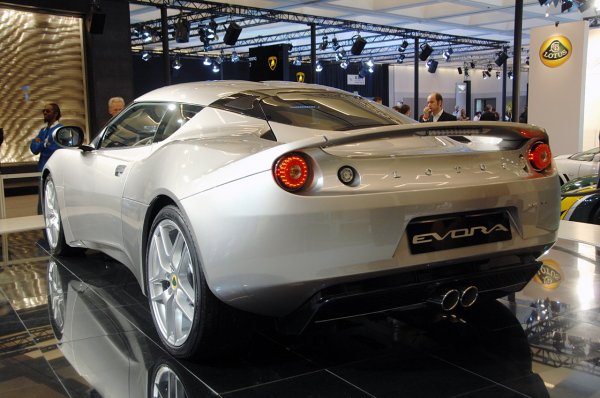 Автосалон Лос Анджелис 2008 / Lotus Evora  