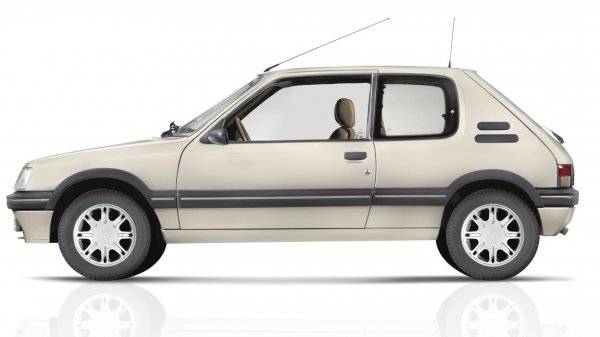 Да, този модел не е седан, но френските производители имат навика да се пробват и с луксозни хечбеци. Подобни изпълнения са Renault 5 Monaco, Renault Clio Baccara както и версиите Roland Garros на Peugeot 205 и 206. 

По-специален и рядък е моделът Peugeot 205 Gentry. Машината се предлагала в специален зелен или златен цвят, салонът бил кожен, за задвижването се грижел двигател 1.9 GTI с редуцирана мощност и 4-степенна автоматична скоростна кутия.