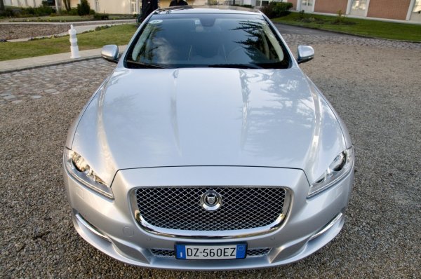 Jaguar XJ 2011
