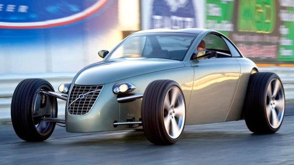 Представен на изложението SEMA през 2005 г., Volvo T6 Roadster препраща към американските хот-родове от 30-те години на миналия век със странен дизайн, напомнящ на Plymouth Prowler от 1997 г. Той използва множество части от моделите S80 и C70, включително 2,9-литров редови шестцилиндров двигател. T6 Roadster никога не е бил обмислян за производство.