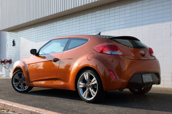 Hyundai Veloster