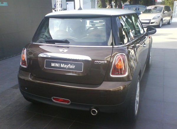 Mini 50 Mayfair