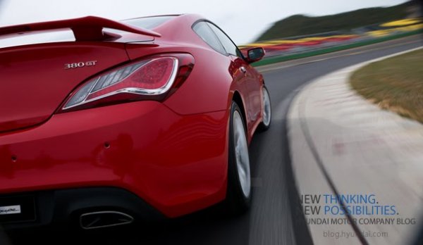 Hyundai Genesis Coupe 2012
