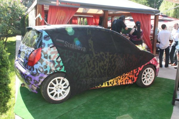 Новата рали кола на Екатерина Стратиева