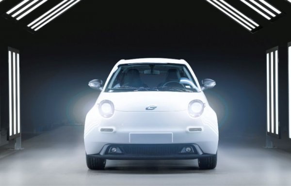 "Нормалната" версия на електромобила, който ще е с малко по-скромен електромотор. Доставчик на задвижването е Bosch
