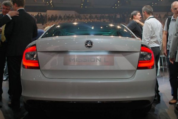 Франкфурт 2011 - Skoda MissionL Сoncept 