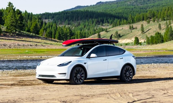 31. Toyota RAV4	44582
32. Cupra Formentor	44464
33. Mercedes A Class	43555
34. BMW X1	43307
35. Skoda Fabia	42854
36. Peugeot 308	42521
37. BMW 3 Series	41873
38. Renault Arkana	40963
39. Mercedes GLC	40272
40. Tesla Model Y	39975