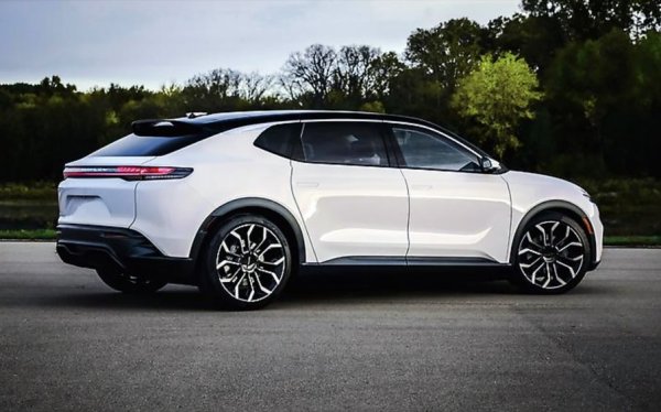 Големият проблем е малката гама модели, което означава по-малко продажби и по-малко приходи. При създаването на Stellantis от ръководството на концерна обявиха, че всяка от марките има гарантирани 10 години живот. В един момент обаче някой от брандовете ще се окаже излишен и ще трябва да бъде премахнат. И именно Chrysler е сред най-застрашените.