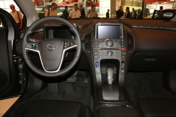 Автосалон София 2011
