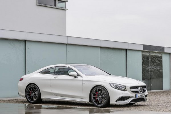 Mercedes-Benz S63 AMG Coupe