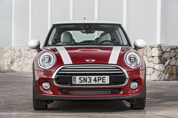 Новото MINI