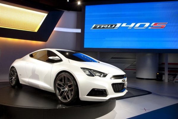 Детройт 2012 / Chevrolet Code 130R и Chevrolet Tru 140S