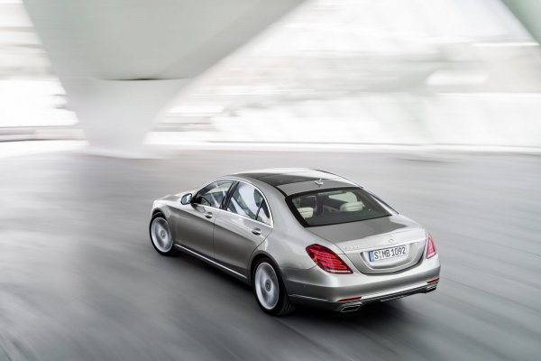 Новият Mercedes-Benz S-Class (W222)