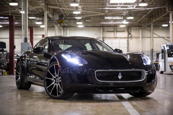 VLF Destino - бензинова версия на електрическия Fisker Karma