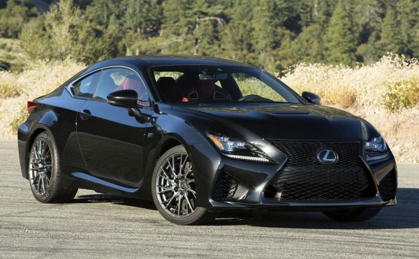 Ако става дума само за купетата, които са разочаровали сериозно през последните няколко година, трябва да посочим, че Lexus RC F е лидер сред тях. Той е критикуван заради теглото, огромния разход на бензин, както и заради не особено впечатляващото си поведение на пътя.