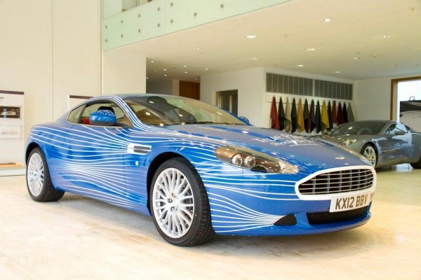 Aston Marin DB9 M1