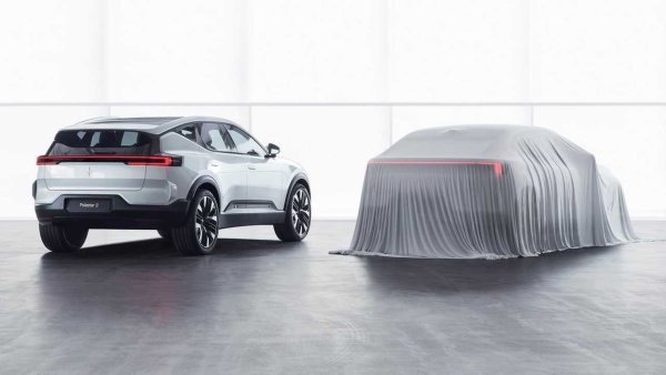 Polestar всъщност е производна на Volvo, фокусирана върху електромобилите. Това дъщерно дружество, родено от отбор по моторни спортове от 90-те години, има идентичност на марката, което е много важно за потребителите. Точно като Volvo, неговите коли са луксозни и добре изработени. Факт е, че Polestar 2 е много скъп за това, което предлага като външен вид, но Polestar 3 се справя по-добре в това отношение.

Големият проблем на новата марка са нейните огрочни разходи, които засега се покриват от компанията-майка &ndash; Geely, която притежава и Volvo. Това в един момент може да се окаже пречка, тъй като тази инвестиция трябва се върне. Възможно е обаче марката да се развие през годините и да се окаже успех, тъй като има много потребители, търсещи качество и финес, а това са две от основните оръжия на Polestar. 