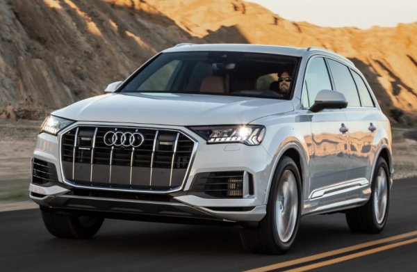 Скъпо е първоначално да го купиш, но е скъпо и да работи. 33 процента от собствениците съобщават за проблем, а 25 процента трябва да платят повече от 1500 лири, за да поправят своя Q7. Макар че сумата едва ли ще стресне човек, който може да извади пари за чисто ново Audi Q7.